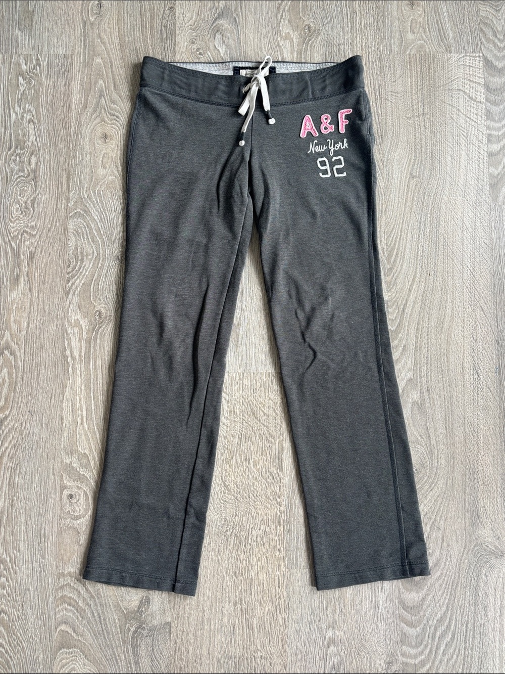 Abercrombie and Fitch Low Rise Y2K Straight leg Sweatpants